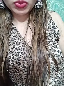 Онлайн чат XXX Noor_Darliing