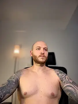 Czat XXX na żywo – AdamMeyer_10