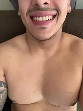 Živý XXX chat tunastypapi