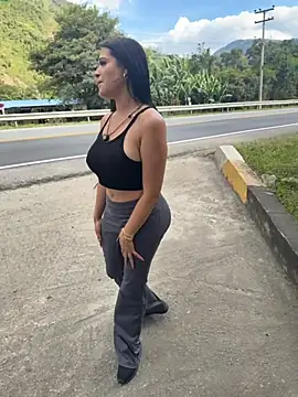 Czat XXX na żywo – Sara_fun