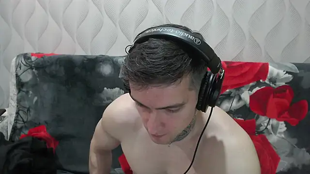 this_is_andy: απευθείας συνομιλία ΧΧΧ