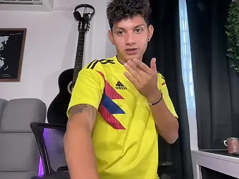 Soydaniel_naughty: απευθείας συνομιλία ΧΧΧ
