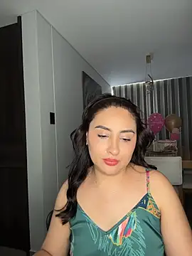 AnushaKumariのライブXXXチャット
