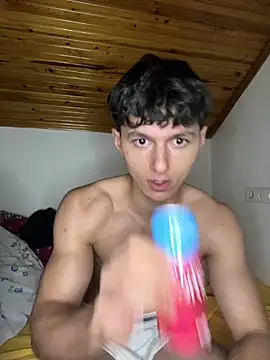 crazyboyy3's Live XXX Chat