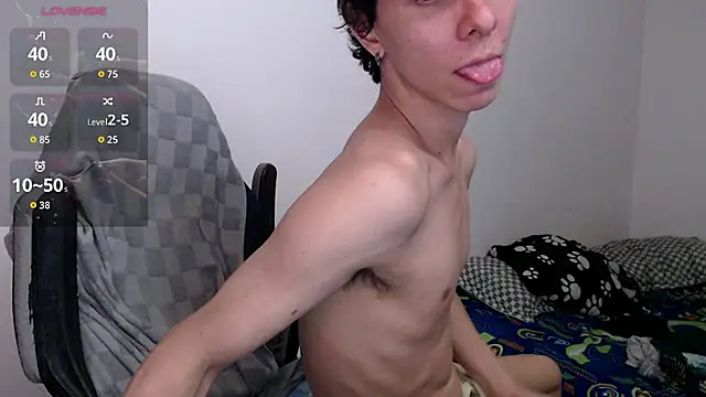 bryamado69 Adlı Modelin Canlı XXX Sohbeti