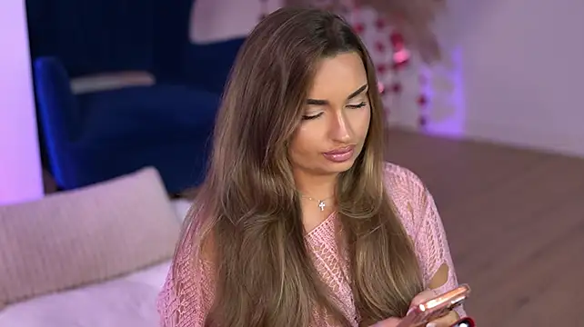 แชท XXX สดของ MillaSerene_