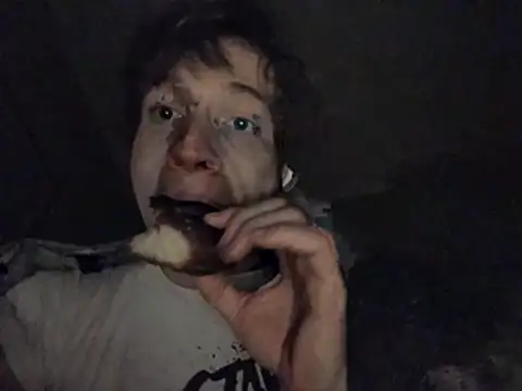 Samuel000000 Live XXX Chat