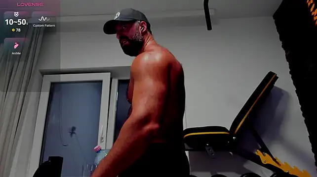 Chatroom XXX en direct de David_Big_Daddy
