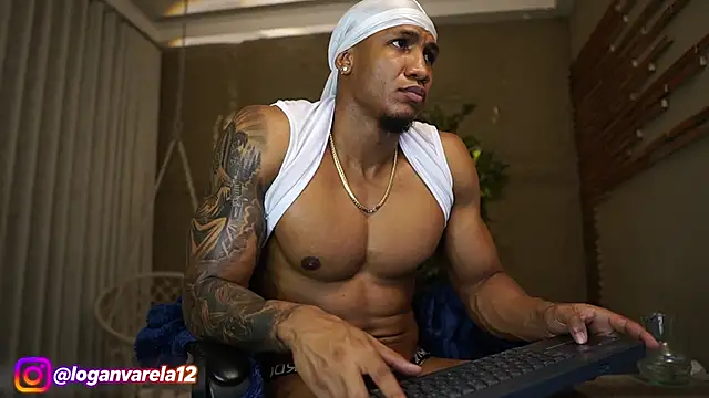 Chatroom XXX en direct de LoganVarela