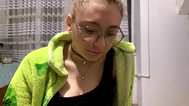 MargretTillou's Live XXX Chat