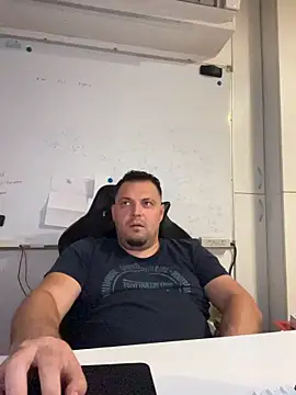 Онлайн чат XXX snayperm123