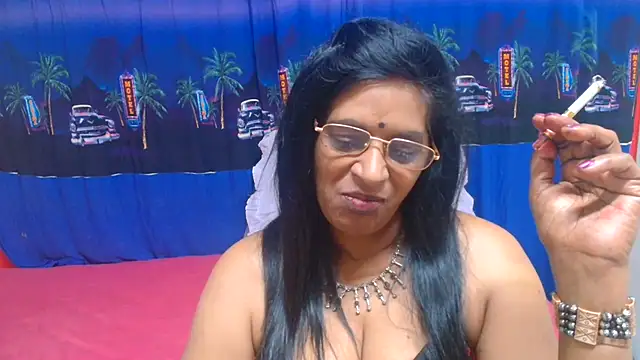 INDIANFUSION – Live XXX-chat