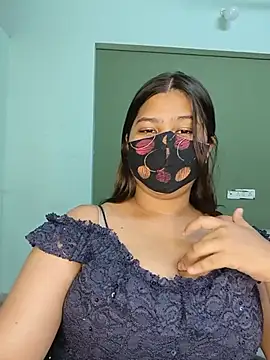 YOUR_GF_ – Naživo XXX chat