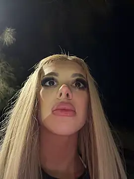 AlyssaFoxx_ 现场XXX聊天