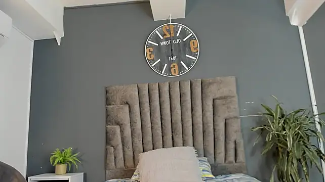 XXX chat uživo modela Robin_Rief