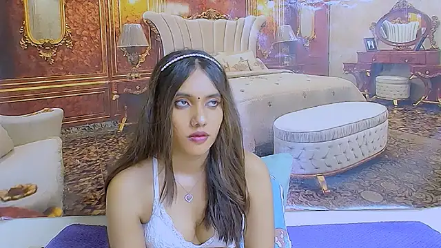 XXX chat uživo modela IndianSkies
