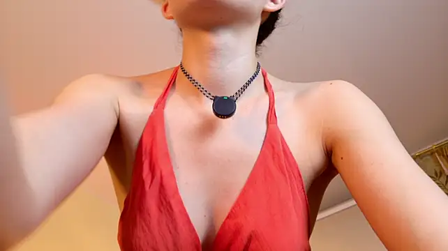 แชท XXX สดของ angierosa