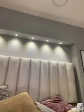 Онлайн чат XXX MiahWindsor