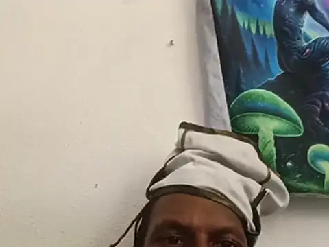 PharoahMoans4U's Live XXX Chat