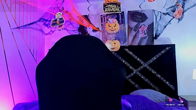 Dannyhot_ élő XXX-chatje