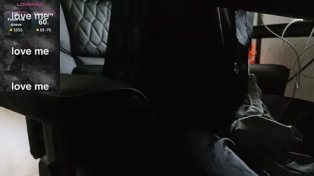 TheDaddy005's Live XXX Chat