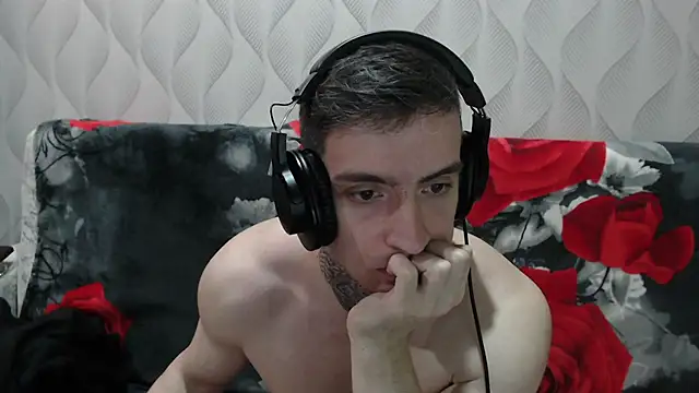 this_is_andy: απευθείας συνομιλία ΧΧΧ