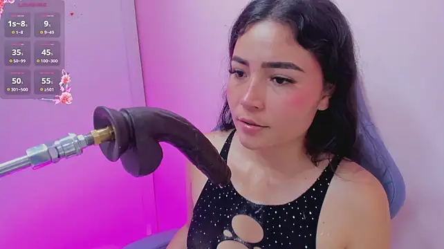 Cami_taniel Chat XXX in diretta