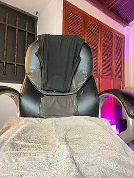 Samir_bear 现场XXX聊天