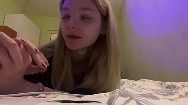 Živý XXX chat Lissa_Meow0_0