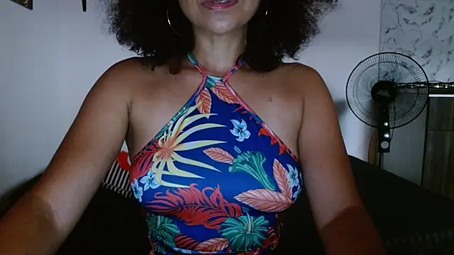Seductress_Malia Chat XXX in diretta