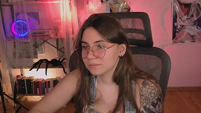 _AnnaStark_ Chat XXX in diretta