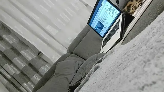 pimmelmann3 Adlı Modelin Canlı XXX Sohbeti