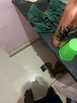 Choco_Bhaii21's Webcam Show