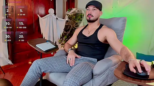 HenryBenso Live XXX Chat