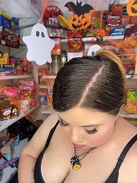kitty__pinnk Adlı Modelin Canlı XXX Sohbeti