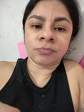 luna_pinky – Live XXX-chat