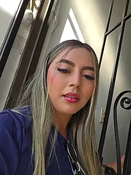 CelesteBlaze_'s Live XXX Chat