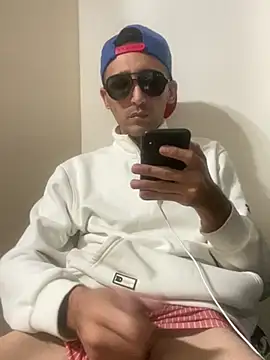 XXX chat uživo modela hakilka2