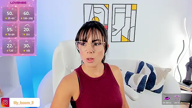 Lyliboomm Adlı Modelin Canlı XXX Sohbeti