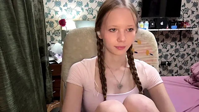 DionnaStrech Chat XXX in diretta
