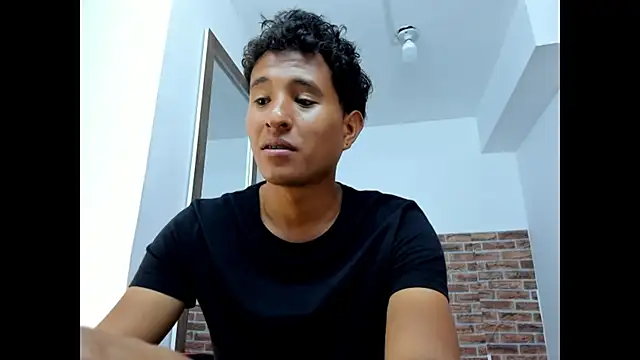 WIZARD-ALESSANDRO Live XXX-chat