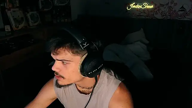Chat XXX ao vivo de JordanShow