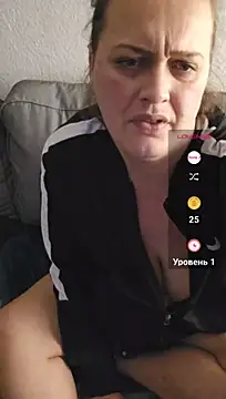 Chat XXX en directo de Blondibaby