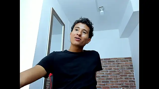 Chat +18 de WIZARD-ALESSANDRO ao vivo