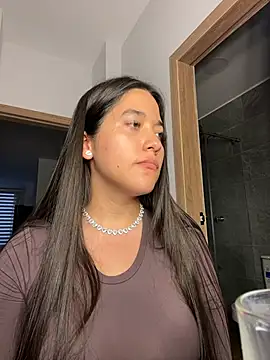 Nhefertary's Live XXX Chat