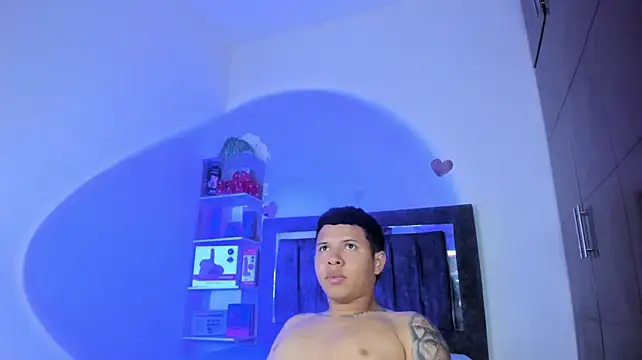 Chat +18 de StevenSmith18 ao vivo