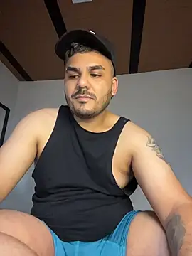 Chatroom XXX en direct de Kevin_Spenser