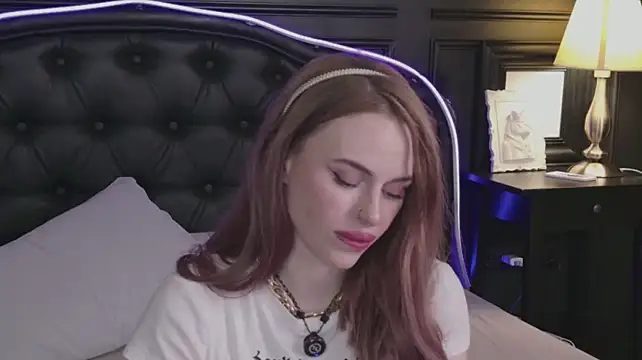 Chat +18 de DianaGraves ao vivo