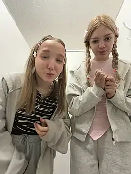 elsawhere Adlı Modelin Canlı XXX Sohbeti
