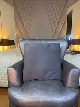 TokioDoll Adlı Modelin Canlı XXX Sohbeti